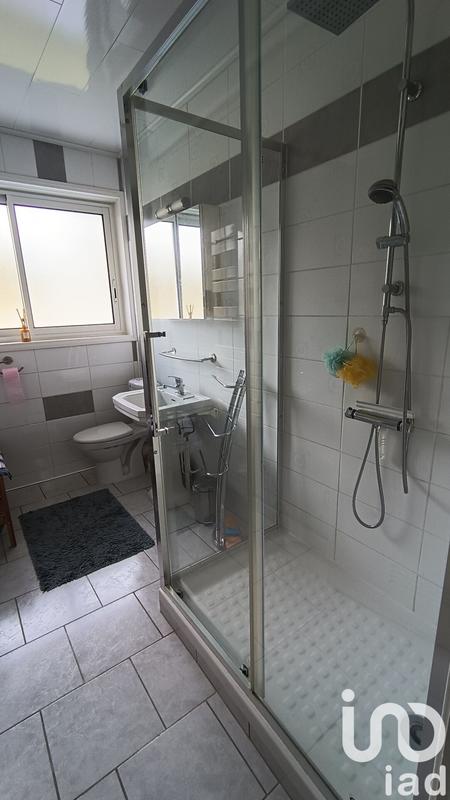 Maison - 111 m² - 5 pièces