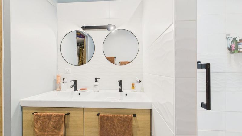 Appartement - 107 m² - 5 pièces