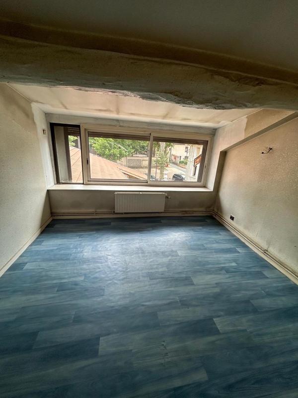 Appartement - 174 m² - 8 pièces