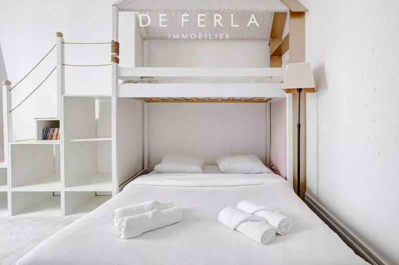 Appartement - 125 m² - 5 pièces