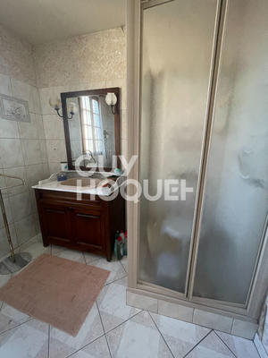 Maison - 88 m² - 5 pièces