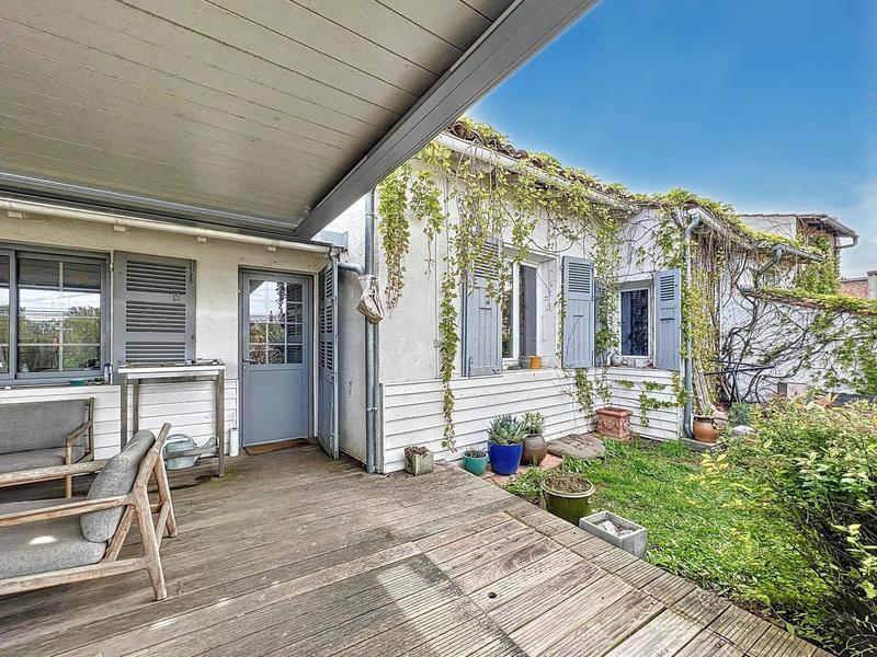 Villa - 270 m² - 7 pièces