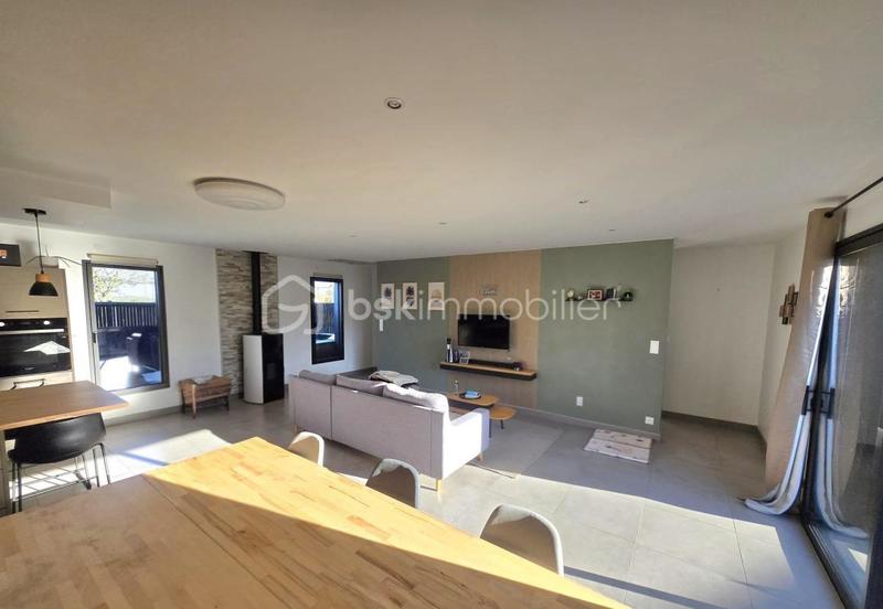 Pavillon - 97 m² - 3 pièces