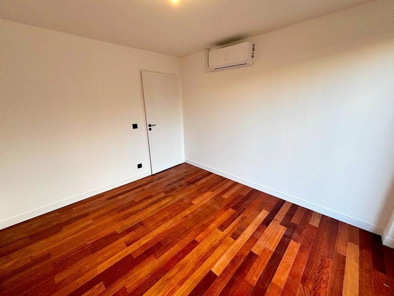 Appartement - 124 m² - 4 pièces