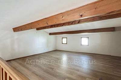 Maison - 191 m² - 6 pièces