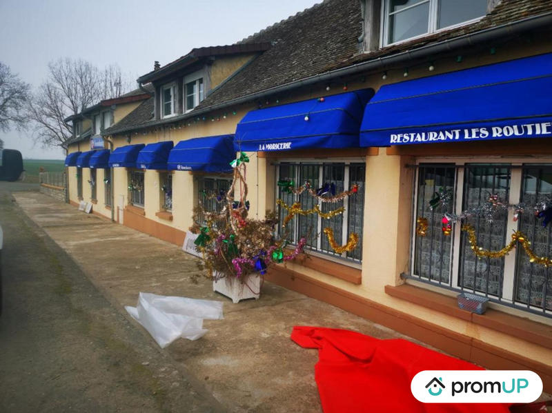 Fonds de commerce - 1 051 m²