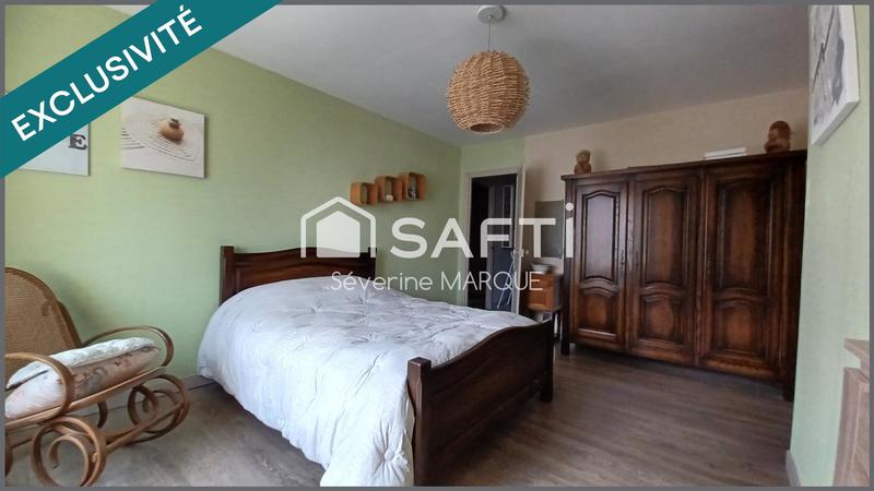 Maison - 215 m² - 9 pièces