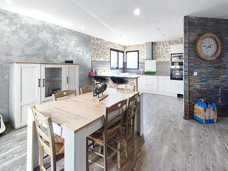 Maison - 128 m² - 5 pièces