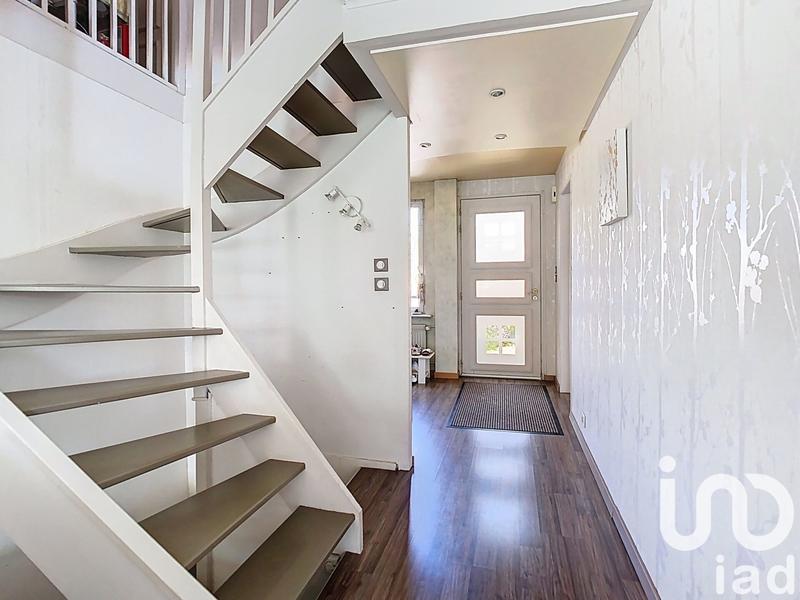 Maison - 179 m² - 7 pièces