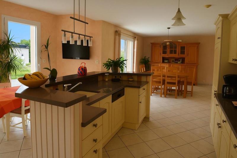 Propriété - 194 m² - 6 pièces