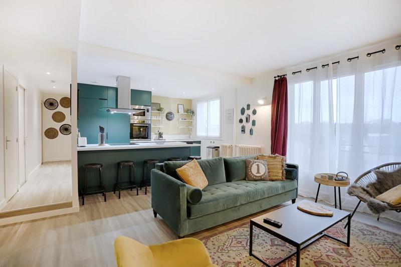 Appartement - 97 m² - 6 pièces