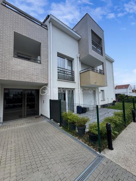 Appartement - 85 m² - 4 pièces