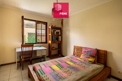 Maison - 167 m² - 6 pièces