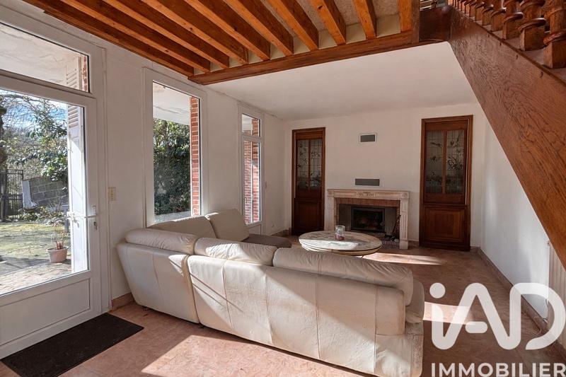 Maison - 233 m² - 7 pièces