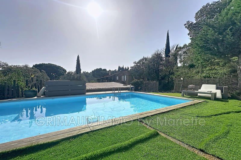 Maison - 175 m² - 6 pièces