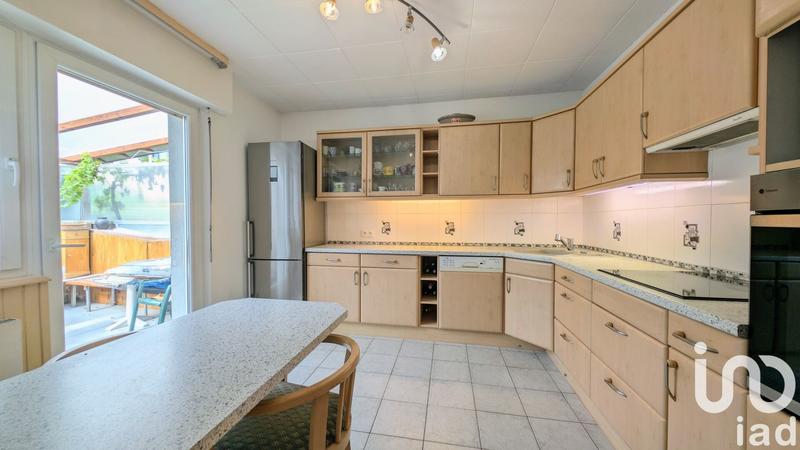 Maison - 161 m² - 6 pièces