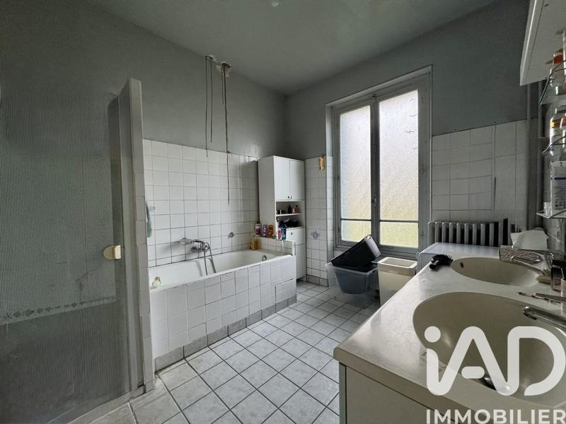 Maison - 174 m² - 6 pièces