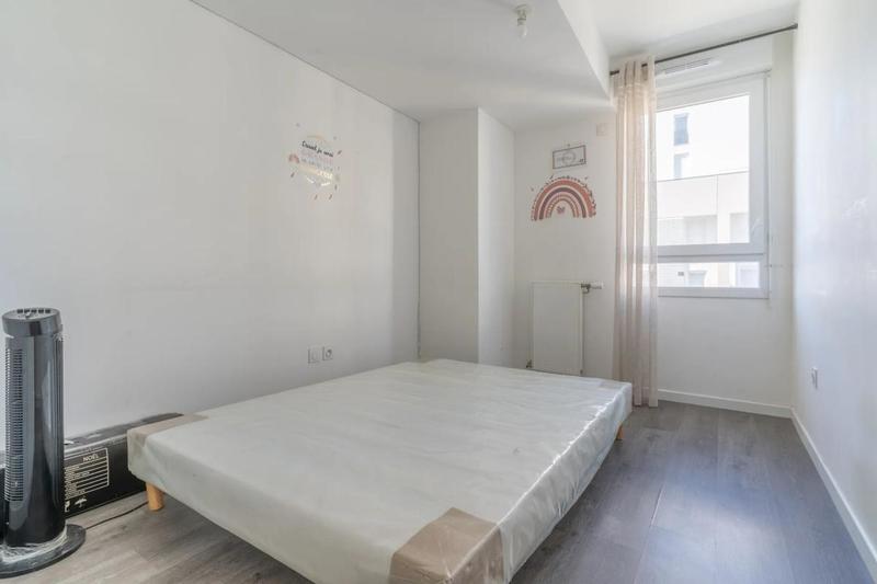 Duplex - 77 m² - 4 pièces