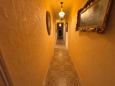 Maison - 285 m² - 11 pièces