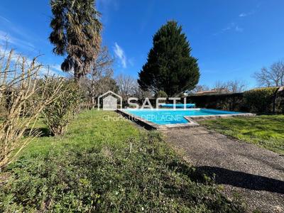 Maison - 155 m² - 6 pièces