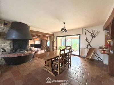 Maison - 157 m² - 5 pièces