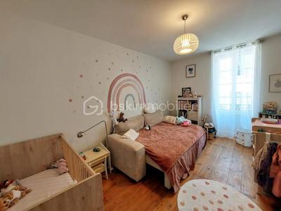 Appartement - 104 m² - 4 pièces