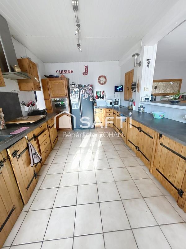 Maison - 173 m² - 7 pièces