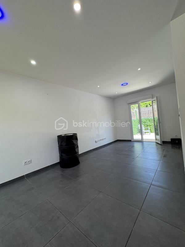 Villa - 70 m² - 3 pièces