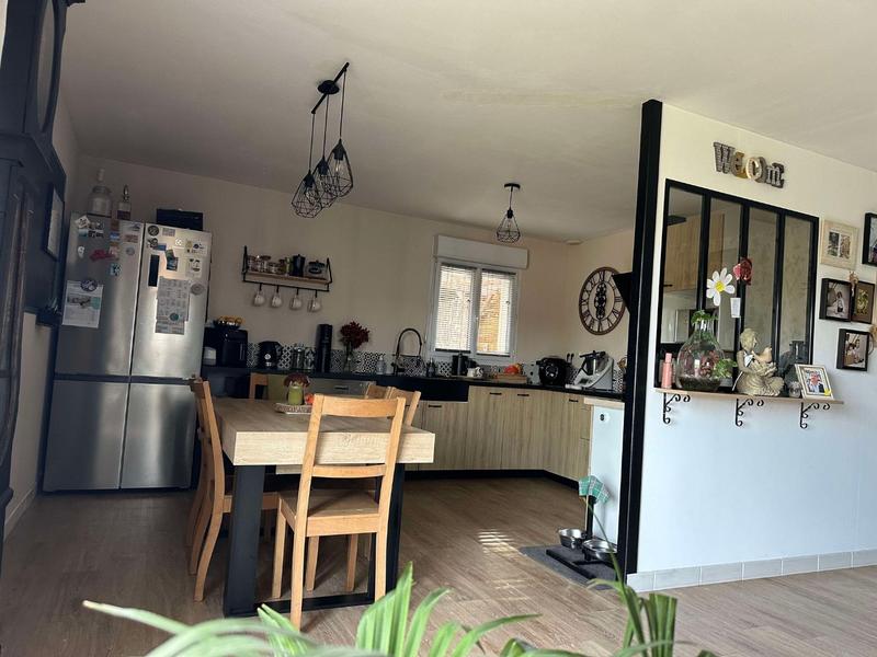 Maison - 97 m² - 5 pièces