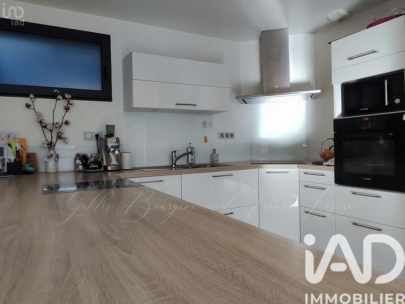 Maison - 165 m² - 8 pièces