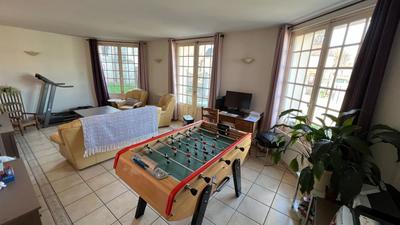 Maison - 158 m² - 6 pièces