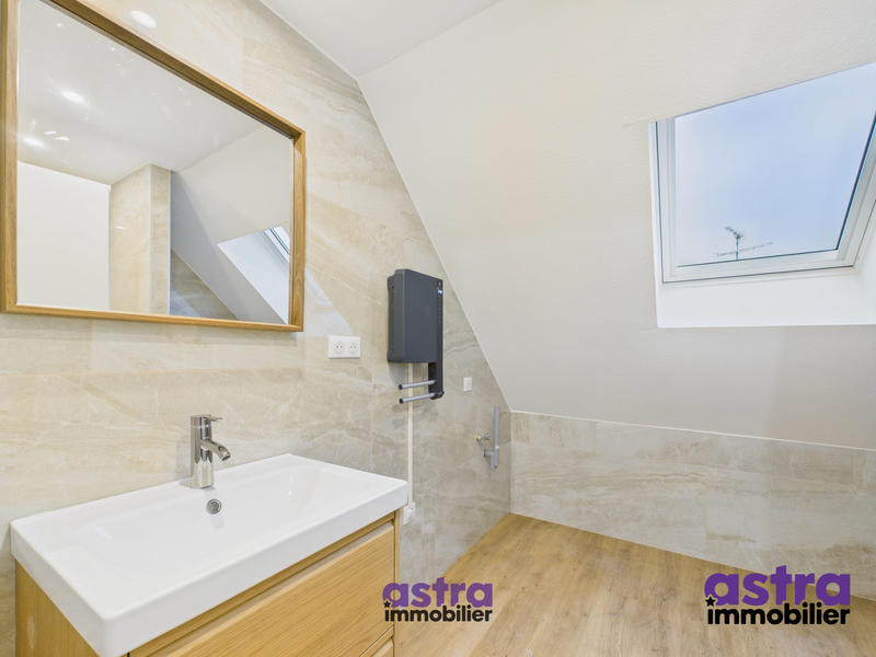 Appartement - 70 m² - 4 pièces