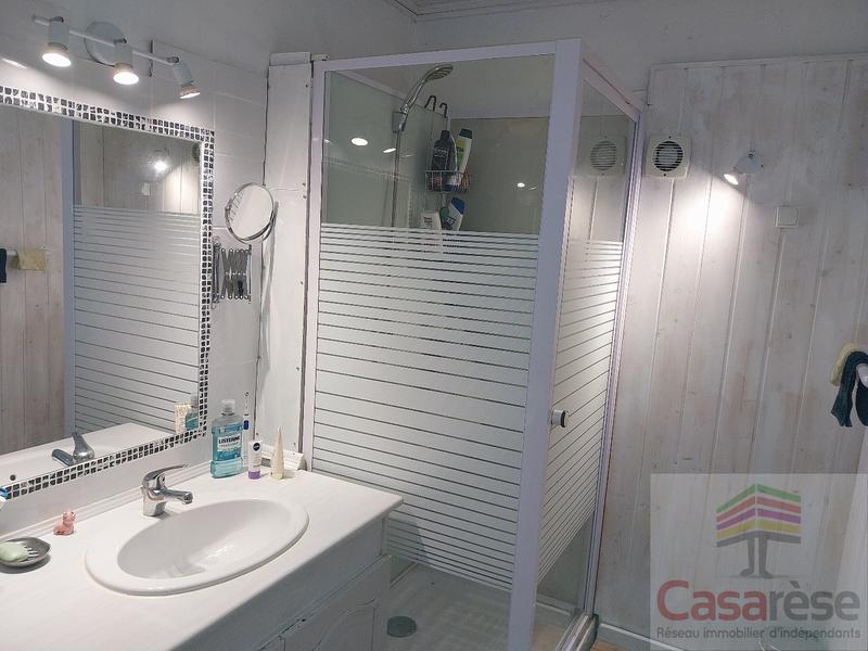 Maison en pierre - 101 m² - 6 pièces