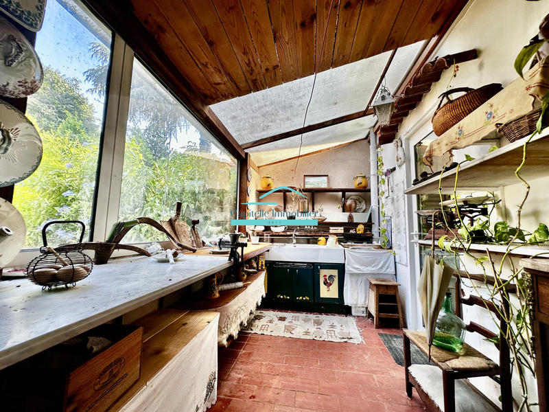 Propriété - 231 m² - 7 pièces