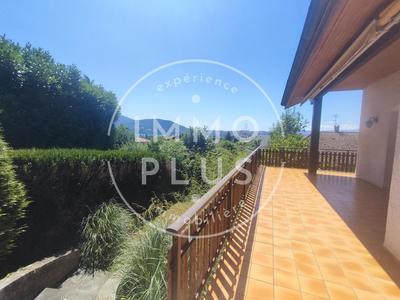 Maison - 176 m² - 5 pièces