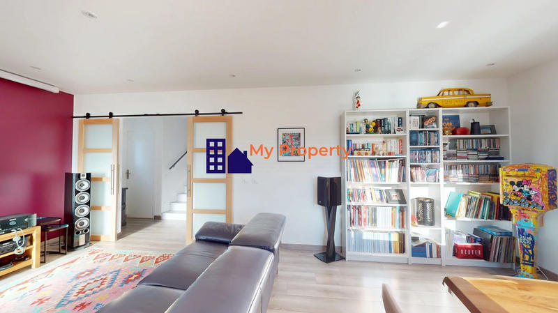 Maison - 96 m² - 5 pièces