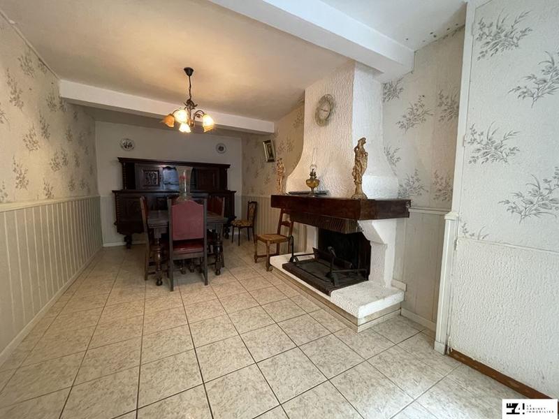 Maison traditionnelle - 177 m² - 7 pièces