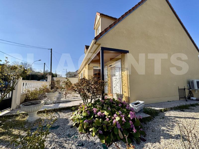 Viager - Pavillon - 105 m² - 5 pièces