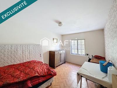 Maison - 96 m² - 5 pièces