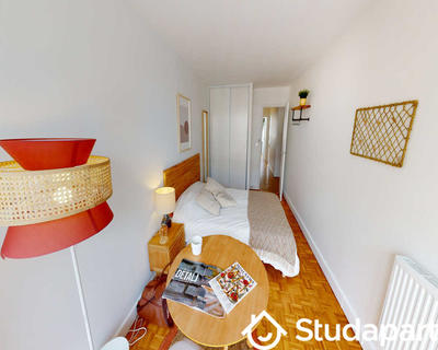 Chambre - 110 m² - 1 pièce