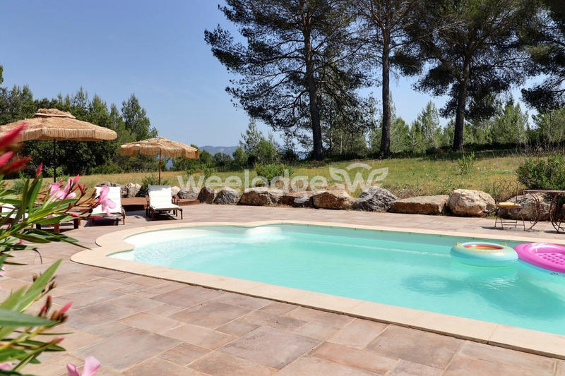 Bastide - 334 m² - 9 pièces