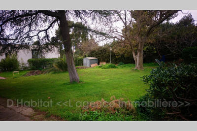Terrain - 653 m²