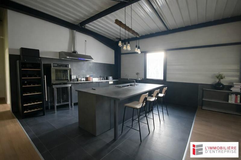 Local d'activité / Entrepôt - 395 m²