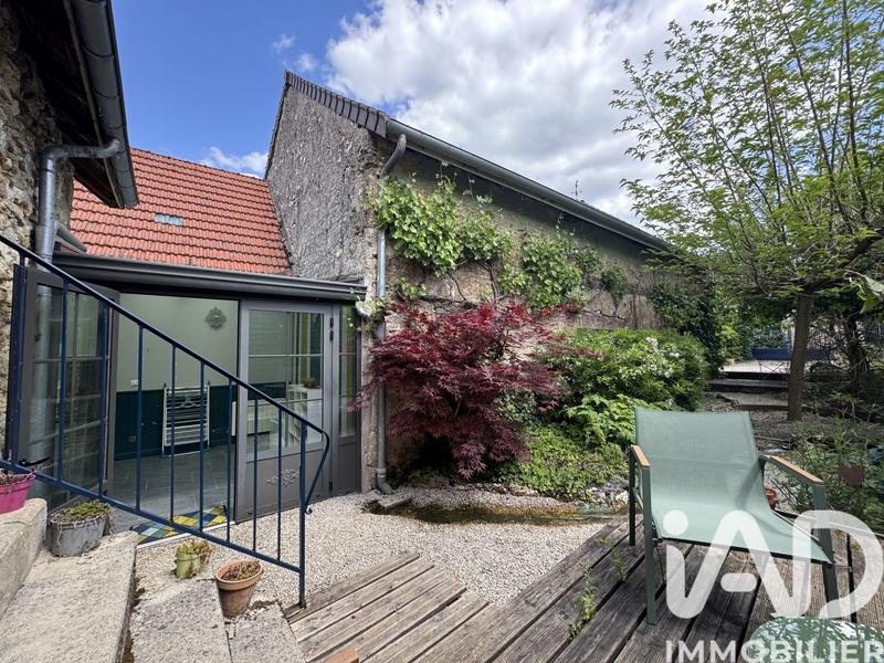 Maison - 315 m² - 8 pièces