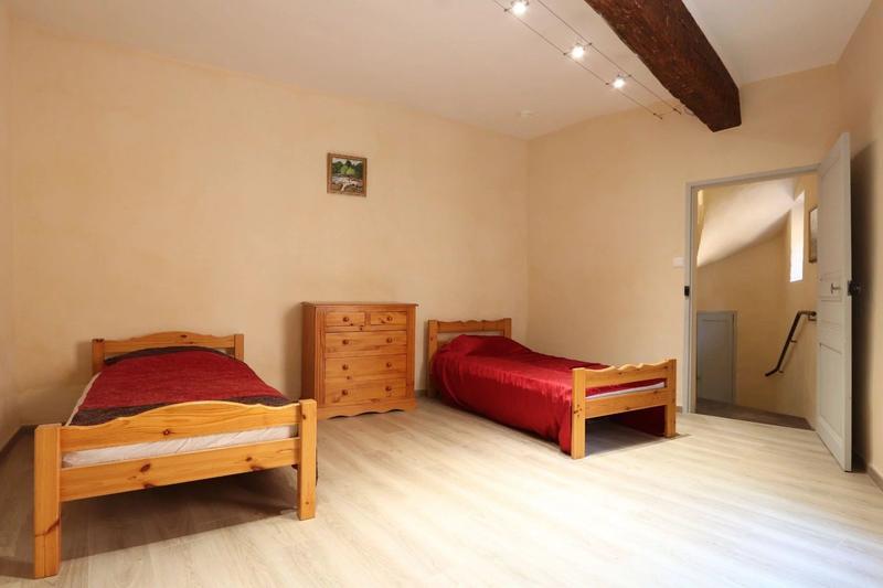 Appartement - 130 m² - 6 pièces