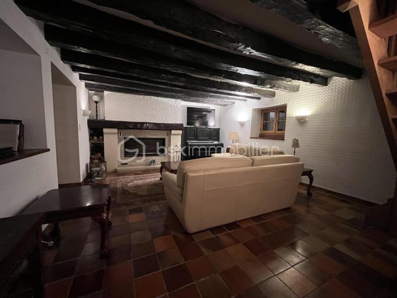 Demeure - 192 m² - 9 pièces