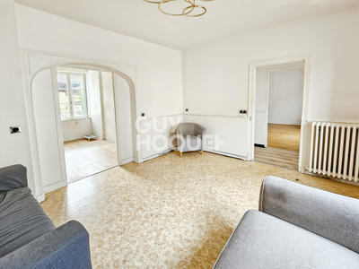 Maison - 104 m² - 5 pièces