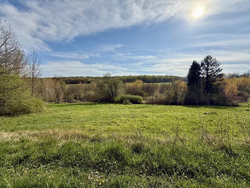 Terrain constructible - 3 411 m²