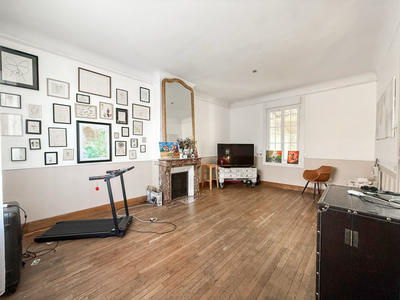 Maison - 166 m² - 6 pièces