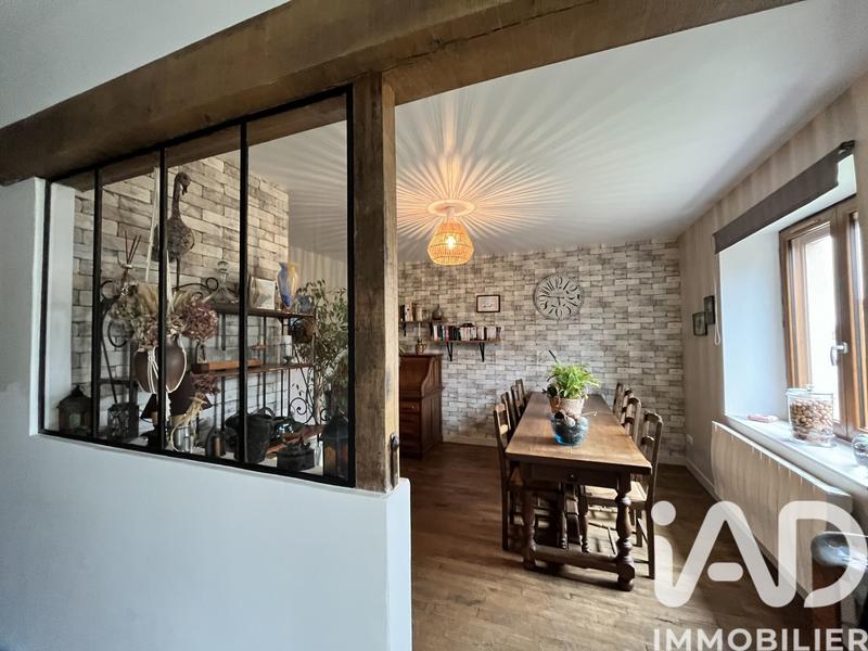 Maison - 140 m² - 5 pièces